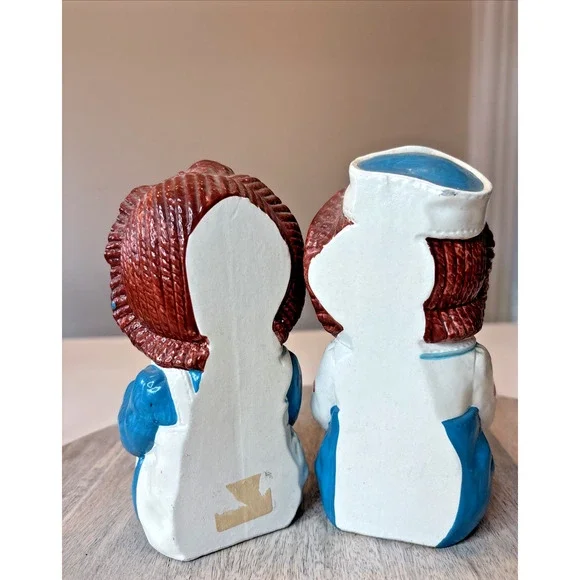 Vintage Raggedy Ann & Andy Ceramic Figurines Blue Outfit Sitting Pair Collectibl - Picture 2 of 5